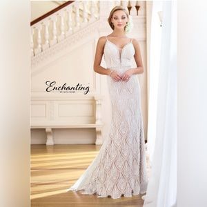 ENCHANTING BY MON CHERI 218172 Size 6